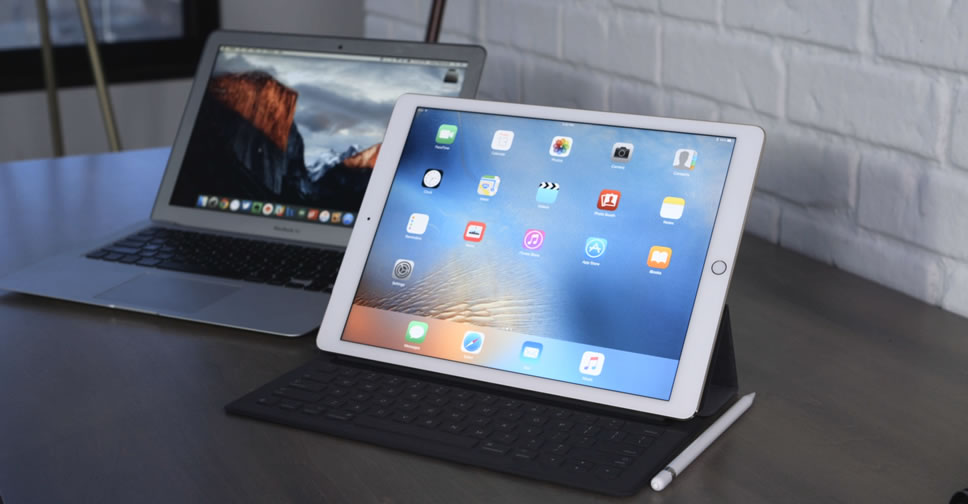 Phil Schiller บอกว่า iPad Pro ตอบสนองการใช้งานได้ 2 รูปแบบ นำมาเสริมการทำงานของ Mac หรือจะใช้แทนเลยก็ได้