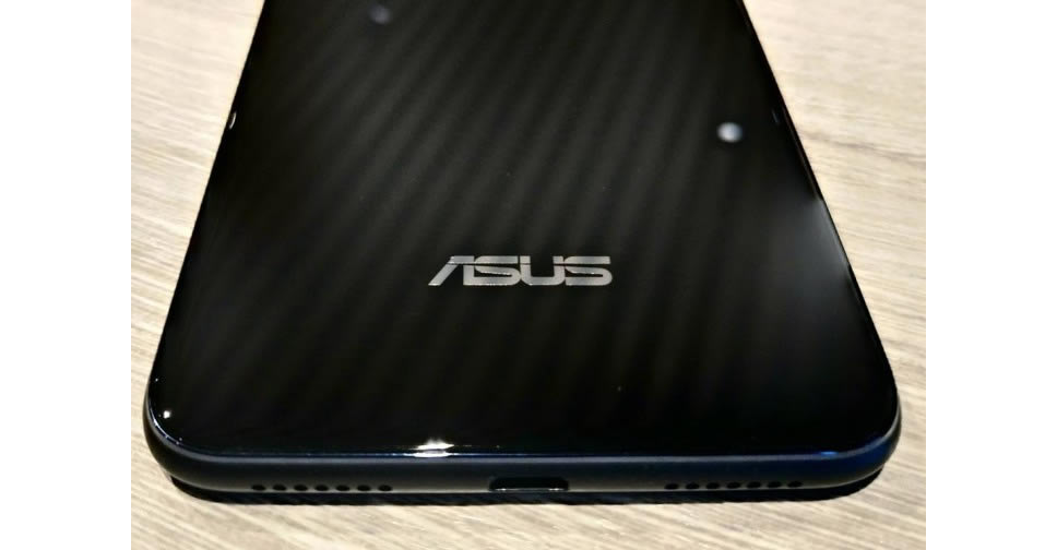 ภาพหลุด Asus Zenfone 5 Lite ยืนยันดีไซน์ ตรงกับภาพเรนเดอร์ของ Evan Blass‏