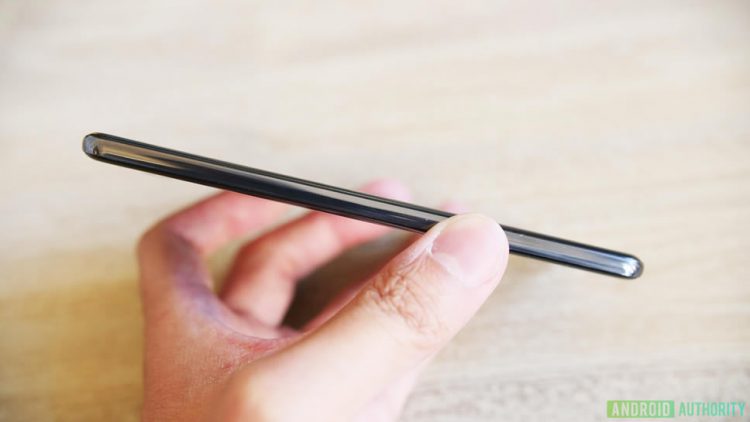 ภาพหลุดเครื่องจริง Huawei P20 แตกต่างจากภาพเรนเดอร์ก่อนหน้านี้ ไม่มีกล้อง Triple Lens