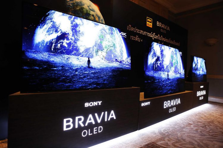 โซนี่ไทยเปิดตัว BRAVIA OLED TV 77 นิ้วอัดแน่นด้วยเทคโนโลยีใหม่ล่าสุดทั้งภาพและเสียง จองวันนี้แถม PS4 Pro พร้อมหูฟังไร้สายไฮเรสออดิโอ