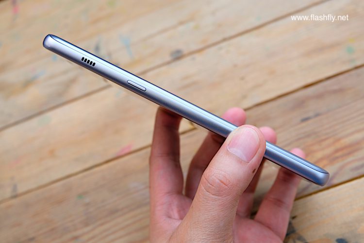 รีวิว Samsung Galaxy A8 และ Galaxy A8+ (2018) หน้าจอไร้กรอบไร้ปุ่มโฮม กล้องหน้าคู่ สเปกแฟลกชิปในราคาหมื่นกลางๆ