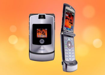 ซีอีโอ Lenovo เผยว่ามือถือฝาพับ Motorola RAZR อาจกลับมาอีกครั้ง