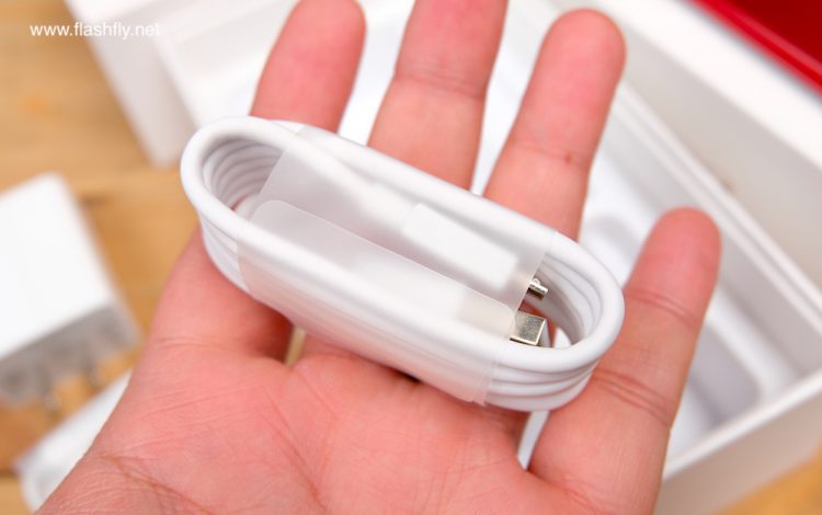 รีวิวแกะกล่องสัมผัสแรก OPPO F7 สีแดงสุดฮอต มาพร้อมกล้องเซลฟี่ 25MP พร้อม AI Beauty 2.0 ดีไซน์ใหม่หมดหน้าจอ Super Full Screen