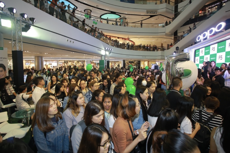 ตามรอยกระแส OPPO F Series มีดีอะไร ทำไมขายดีทุกรุ่น พร้อมเตรียมต้อนรับน้องใหม่ OPPO F7