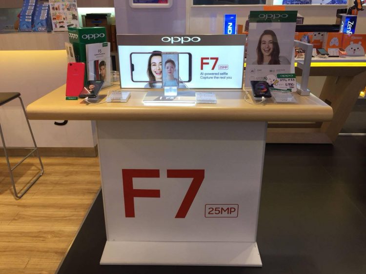 ยืนยัน!! OPPO F7 มาไทยแน่นอน พร้อม AI Beauty 2.0 และหน้าจอ Notch-screen แบบ FHD+