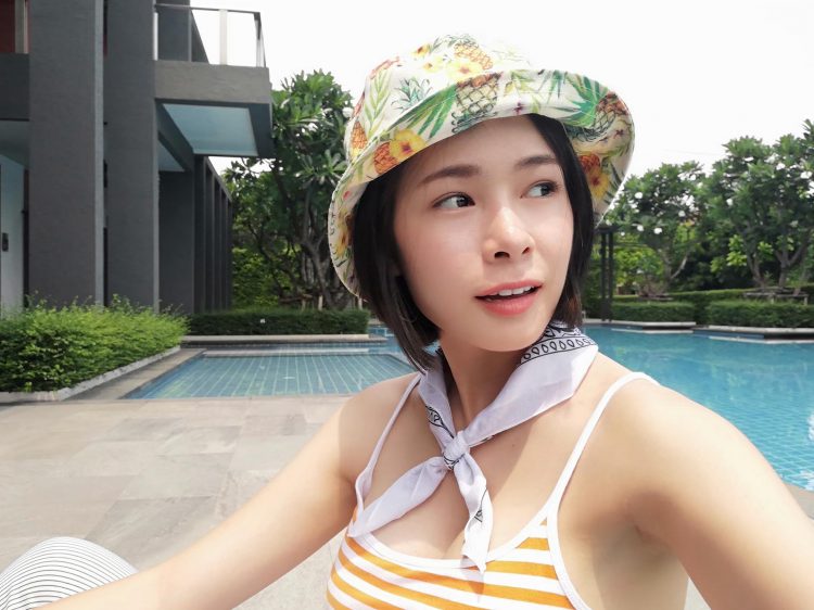 ถ่ายรูปเซลฟี่ให้แซ่บสุดรับซัมเมอร์ แค่สมาร์ทโฟน 1 กล้องคงไม่พอ เวลานี้ต้องสมาร์ทโฟน 4 กล้อง!