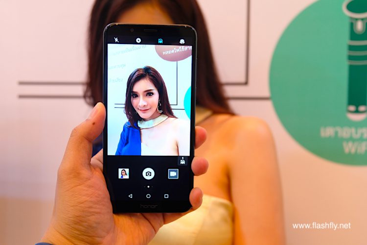 รีวิว Honor 7C มาพร้อมกล้องคู่หน้าจอ Fullview ขนาด 5.99 นิ้ว ปลดล็อคด้วยใบหน้า ราคาสุดคุ้มไม่ถึง 5,000 บาท