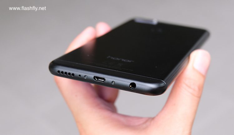 รีวิว Honor 7C มาพร้อมกล้องคู่หน้าจอ Fullview ขนาด 5.99 นิ้ว ปลดล็อคด้วยใบหน้า ราคาสุดคุ้มไม่ถึง 5,000 บาท