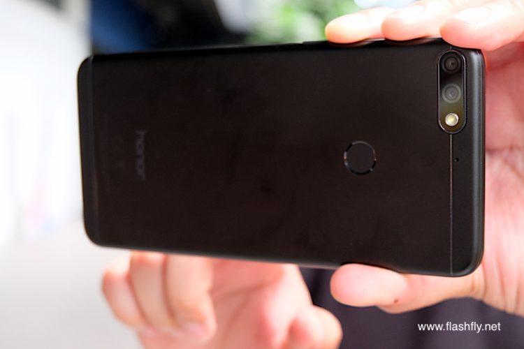 รีวิว Honor 7C มาพร้อมกล้องคู่หน้าจอ Fullview ขนาด 5.99 นิ้ว ปลดล็อคด้วยใบหน้า ราคาสุดคุ้มไม่ถึง 5,000 บาท