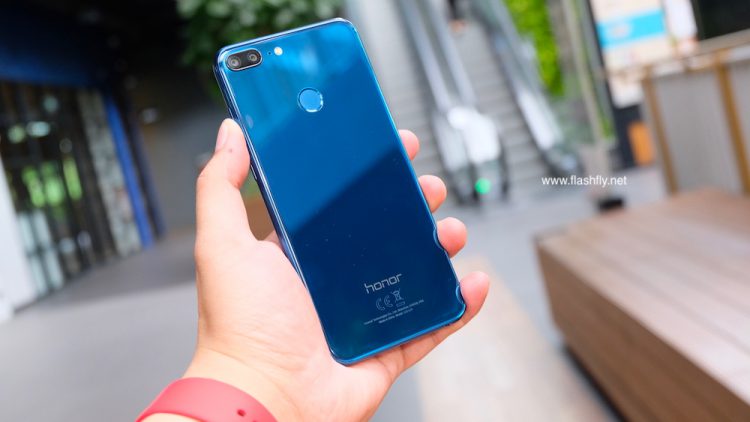 Honor 9 Lite สมาร์ทโฟนดีไซน์พรีเมี่ยม กล้อง 4 ตัว ปลดล็อคด้วยใบหน้า ราคาสุดคุ้ม