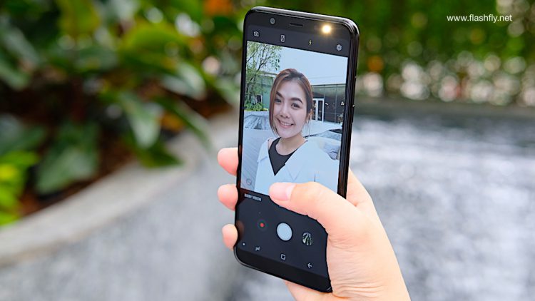 รีวิว Samsung Galaxy A6 และ A6+ สมาร์ทโฟนฟีเจอร์แฟลกชิป บอดี้โลหะ ในราคาสุดประหยัด