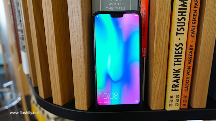รีวิว Honor 10 สุดยอดแฟลกชิป กล้องคู่ 24MP พร้อม AI  อัจฉริยะ ดีไซน์กระจก Aurora สุดงาม ความจุ 128GB ราคาสุดคุ้ม