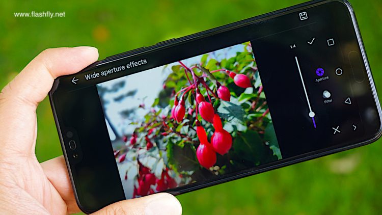 รีวิว Honor 10 สุดยอดแฟลกชิป กล้องคู่ 24MP พร้อม AI  อัจฉริยะ ดีไซน์กระจก Aurora สุดงาม ความจุ 128GB ราคาสุดคุ้ม