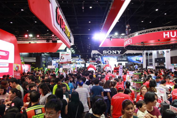 Thailand Mobile Expo 2018 ครั้งที่ 30 ยอดเงินสะพัด 2,000 ล้านบาท รุ่นแฟลกชิปขายดีสุด พบกันใหม่ 27-30 กันยายน2561 