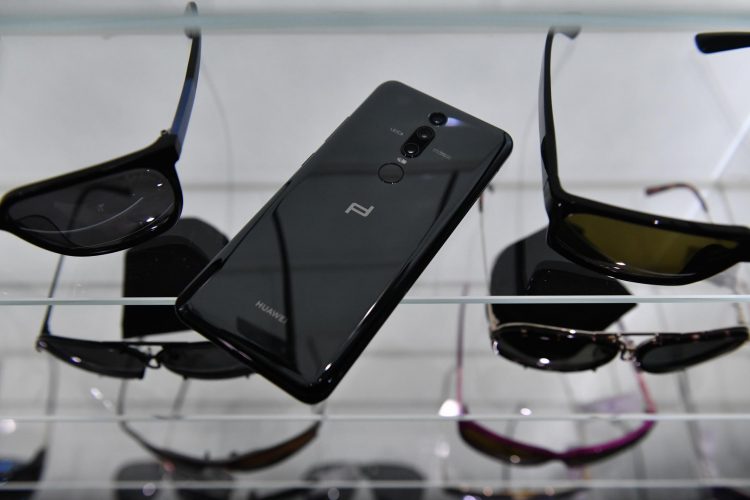 หัวเว่ยเปิดตัว “Porsche Design HUAWEI Mate RS” ที่สุดแห่งเทคโนโลยีและความหรูหรา เริ่มจำหน่าย 24 พ.ค.นี้ราคา 54,990 บาท