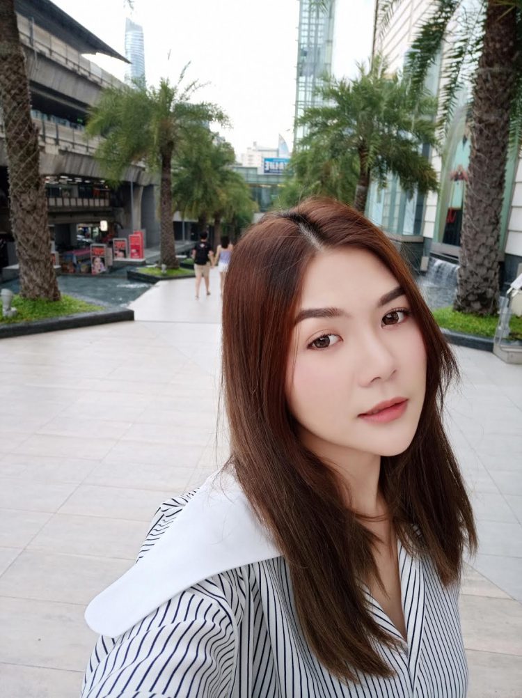 รีวิวใช้งานกล้องหน้า 25 ล้านพิกเซล AI Beauty 2.0 ของ OPPO F7 จะสุดยอดขนาดไหน