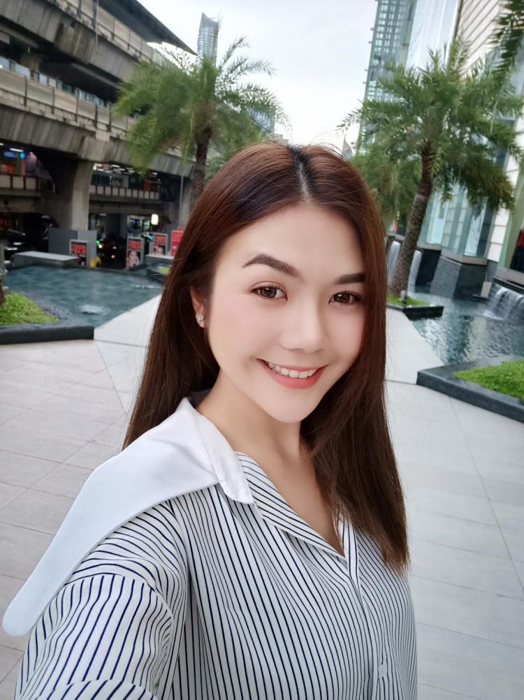 รีวิวใช้งานกล้องหน้า 25 ล้านพิกเซล AI Beauty 2.0 ของ OPPO F7 จะสุดยอดขนาดไหน