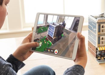 Apple เปิดตัว ARKit 2 รองรับการเข้าถึงวัตถุ AR พร้อมกัน 2 อุปกรณ์ พร้อมแนะนำชุด LEGO สำหรับเล่นผ่านแอพ