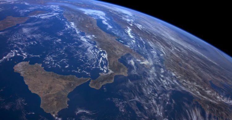 Apple เปิดตัว tvOS 12 มากับระบบเสียง Dolby Atmos สำหรับ Apple TV 4K พร้อมอัพเดท Screensaver และสามารถดูฟีเจอร์ใหม่ทั้งหมดได้ที่นี่