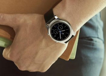Samsung Gear S4 อาจไม่ได้ทำงานบน Tizen แต่ใช้ Wear OS ของ Google