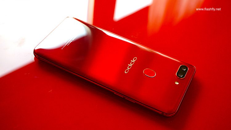 รีวิว OPPO R15 Pro สมาร์ทโฟนที่ดีที่สุดของ OPPO ดีไซน์สุดงาม จอใหญ่สะใจ สเปกเกมเมอร์ พร้อมกล้องคู่ AI อัจฉริยะและเทคโนโลยีชาร์จเร็ว VOOC Flash Charge