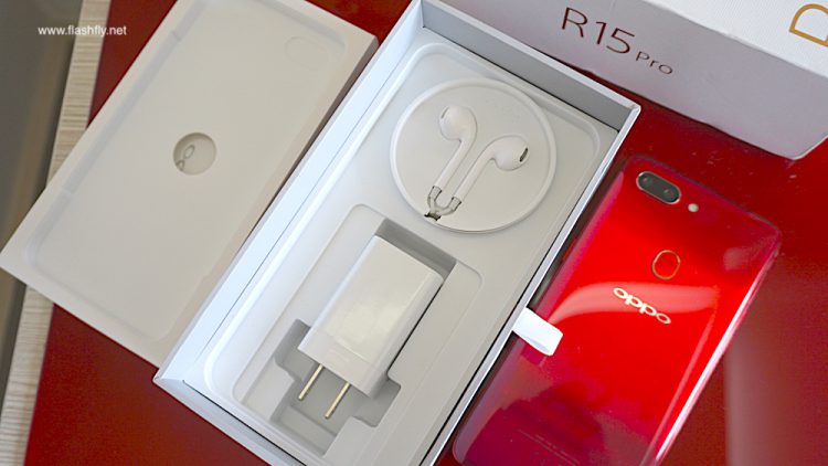 รีวิว OPPO R15 Pro สมาร์ทโฟนที่ดีที่สุดของ OPPO ดีไซน์สุดงาม จอใหญ่สะใจ สเปกเกมเมอร์ พร้อมกล้องคู่ AI อัจฉริยะและเทคโนโลยีชาร์จเร็ว VOOC Flash Charge