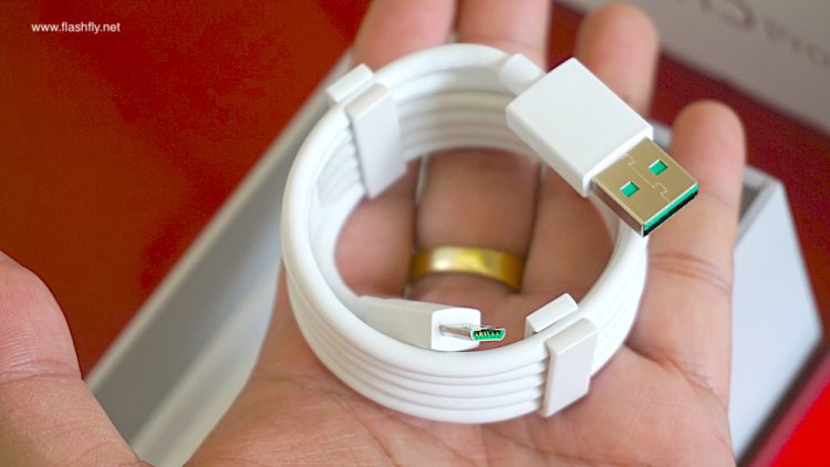 รีวิว OPPO R15 Pro สมาร์ทโฟนที่ดีที่สุดของ OPPO ดีไซน์สุดงาม จอใหญ่สะใจ สเปกเกมเมอร์ พร้อมกล้องคู่ AI อัจฉริยะและเทคโนโลยีชาร์จเร็ว VOOC Flash Charge