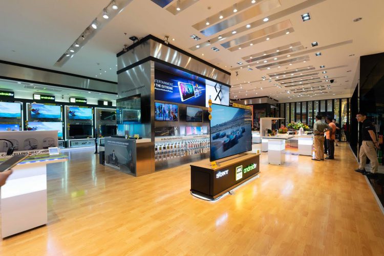 โซนี่ไทย ปรับโฉมโชว์รูม โซนี่ สโตร์ สยามพารากอนครั้งใหญ่  มุ่งยกระดับประสบการณ์บันเทิง ตอบโจทย์ไลฟ์สไตล์คนรุ่นใหม่  อัดแน่นผลิตภัณฑ์ล่าสุดครบครัน พ่วงบริการสุดเอ็กคลูซีฟ