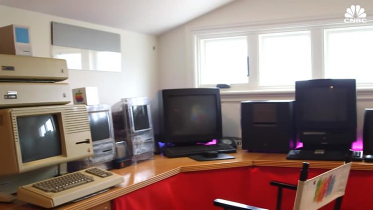 เปิดคลังสมบัติ!! ผลิตภัณฑ์ต้นแบบจาก Apple มากกว่า 250 ชิ้น กลายเป็นของสะสมที่หายากมากที่สุด (ชมคลิป)