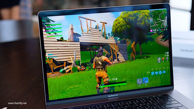 รีวิวแกะกล่องสัมผัสแรก MacBook Pro 2018 รุ่น 15 นิ้ว Core i9 แรม 32GB ความจุ 2TB ราคา 176,900 บาท รุ่นวางจำหน่ายในประเทศไทย