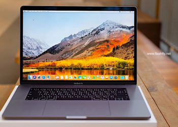 แกะกล่องสัมผัสแรก MacBook Pro 2018 ขนาด 15 นิ้ว Core i9 แรม 32GB ความจุ 2TB ราคา 176,900 บาท รุ่นวางจำหน่ายในประเทศไทย
