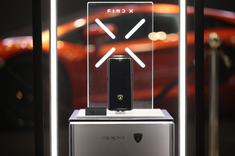 OPPO ฉลองครบรอบ 10 ปี เปิดตัว OPPO Find X และ OPPO Find X Automobili Lamborghini Edition สมาร์ทโฟนเรือธงรุ่นล่าสุด เจาะกลุ่มตลาดไฮเอนด์