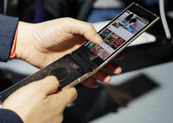 Samsung W2019 สมาร์ทโฟนดีไซน์ฝาพับ ระดับพรีเมี่ยม อาจมาพร้อมระบบกล้องคู่