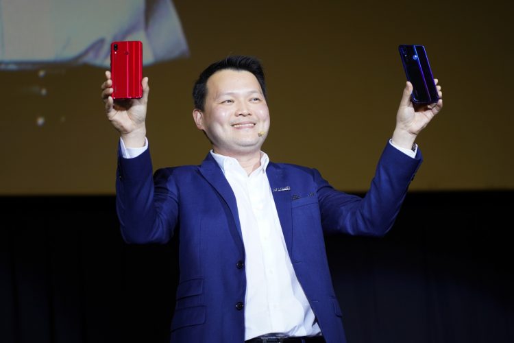 Huawei เปิดตัว เบลล่า ราณี พรีเซ็นเตอร์คนใหม่ของ nova 3 Series สมาร์ทโฟนปฏิวัติการเซลฟี่ 4 กล้อง สมองกล AI