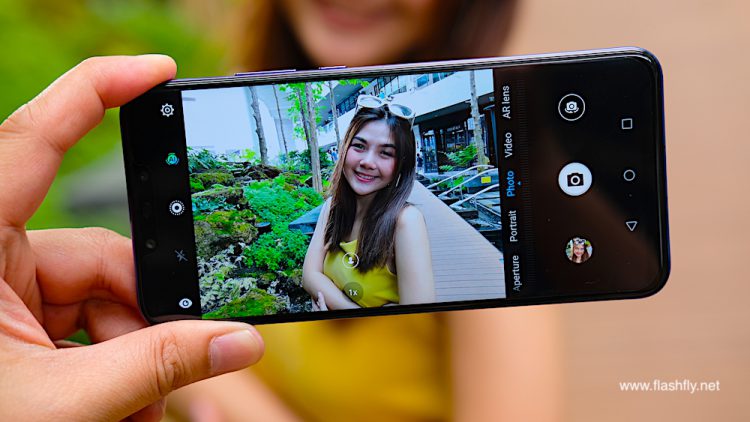 รีวิว Huawei Nova 3 สมาร์ทโฟน 4 กล้องสมองกล AI สเปกเรือธง ดีไซน์สุดหรู ความจุ 128GB ในราคาเบาๆ