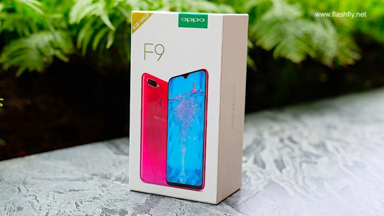 แกะกล่อง OPPO F9  มาพร้อม VOOC Flash Charge ในราคา 10,990 บาท แถม Smart Bag บัตร VIP CARD ประกันจอแตก 1 ปีเต็ม