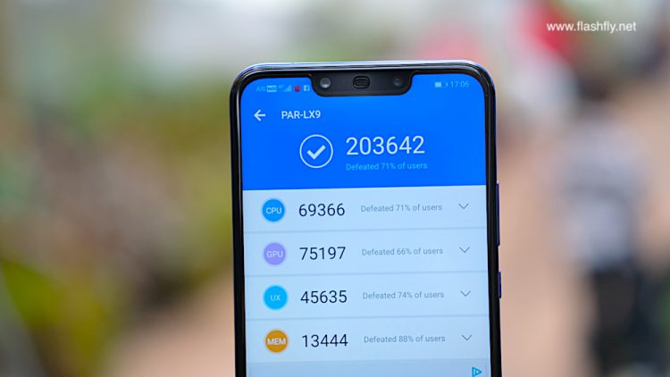 รีวิว Huawei Nova 3 สมาร์ทโฟน 4 กล้องสมองกล AI สเปกเรือธง ดีไซน์สุดหรู ความจุ 128GB ในราคาเบาๆ