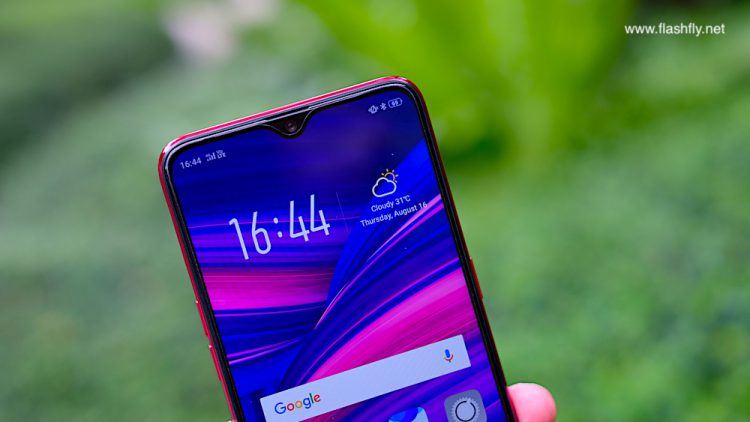 พรีวิว OPPO F9 หน้าจอดีไซน์หยดน้ำ ฝาหลังไล่เฉดสีกลีบดอกไม้ รองรับ VOOC Flash Charge ในราคาเพียง 10,990 บาท