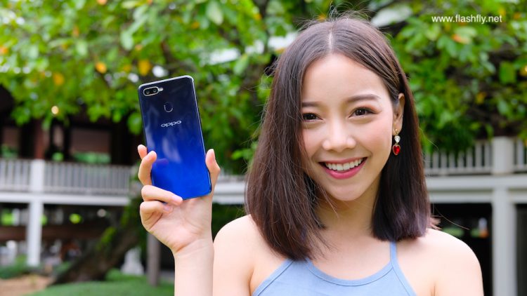 พรีวิว OPPO F9 หน้าจอดีไซน์หยดน้ำ ฝาหลังไล่เฉดสีกลีบดอกไม้ รองรับ VOOC Flash Charge ในราคาเพียง 10,990 บาท