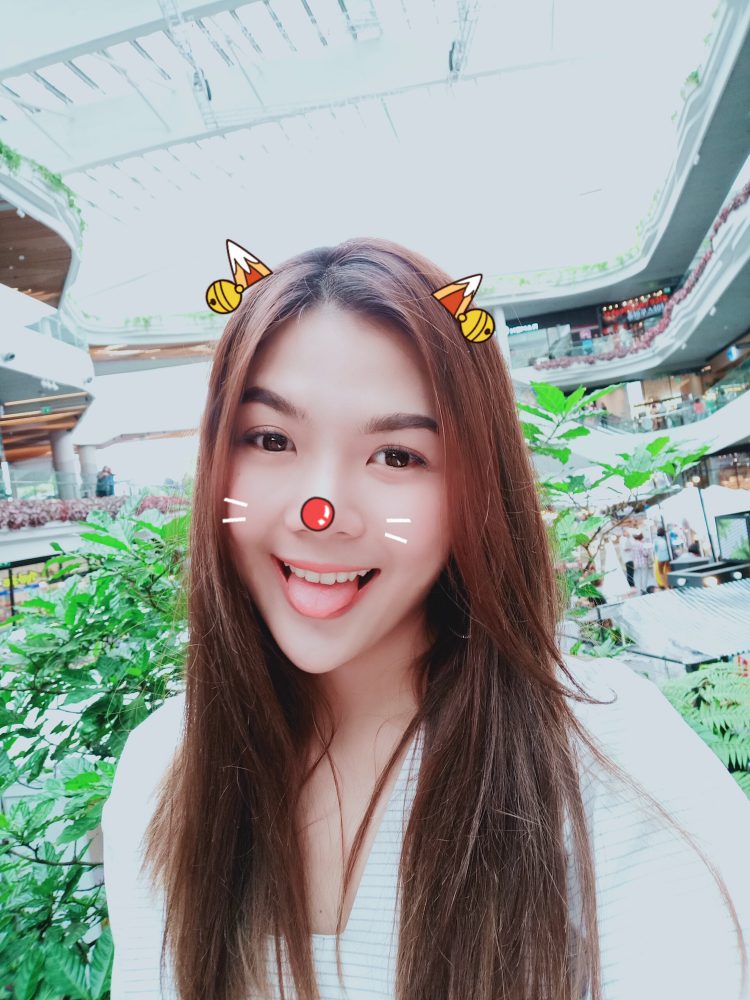 รีวิว OPPO F9 ฉบับจัดเต็ม ดีไซน์สุดงาม รองรับ VOOC Flash Charge ชาร์จ 5 นาทีคุยได้ 2 ชั่วโมง