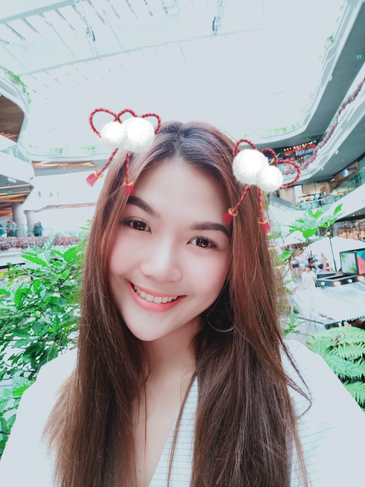 รีวิว OPPO F9 ฉบับจัดเต็ม ดีไซน์สุดงาม รองรับ VOOC Flash Charge ชาร์จ 5 นาทีคุยได้ 2 ชั่วโมง