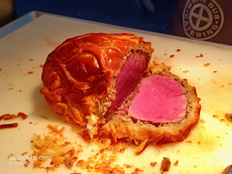 รีวิว OPPO F9 ฉบับจัดเต็ม ดีไซน์สุดงาม รองรับ VOOC Flash Charge ชาร์จ 5 นาทีคุยได้ 2 ชั่วโมง