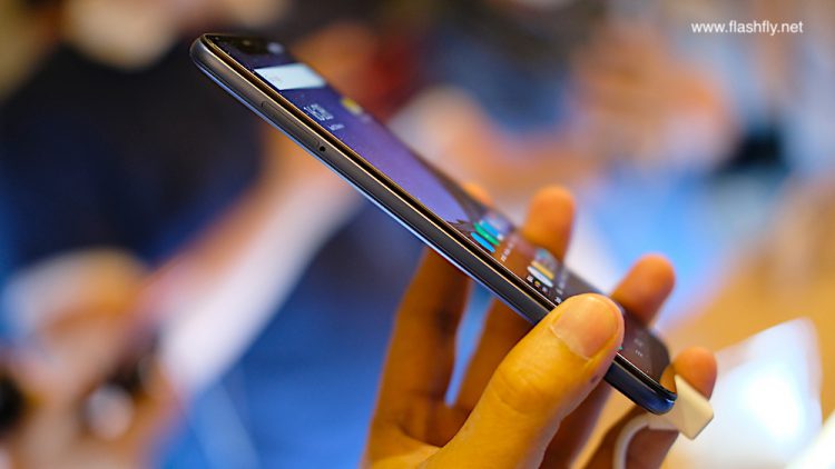 พรีวิว Pocophone F1 สมาร์ทโฟนราคา 10,990 บาทพร้อมชิปเซ็ต Snapdragon 845 แรม 6GB แบต 4000 mAh ถูกที่สุดในเวลานี้