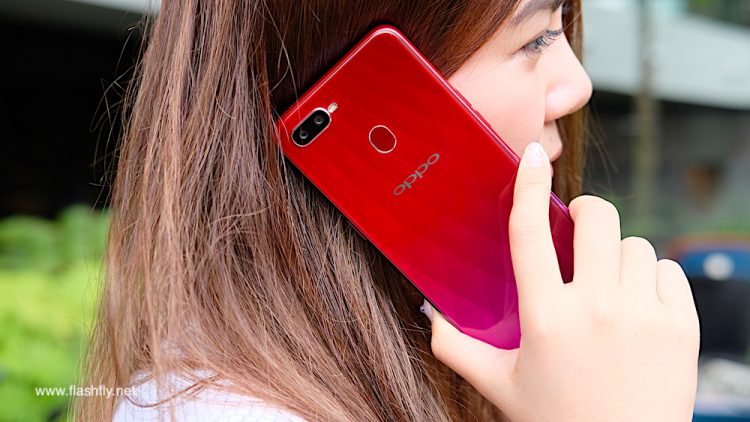 รีวิว OPPO F9 ฉบับจัดเต็ม ดีไซน์สุดงาม รองรับ VOOC Flash Charge ชาร์จ 5 นาทีคุยได้ 2 ชั่วโมง