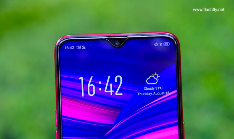 รีวิว OPPO F9 ฉบับจัดเต็ม ดีไซน์สุดงาม รองรับ VOOC Flash Charge ชาร์จ 5 นาทีคุยได้ 2 ชั่วโมง