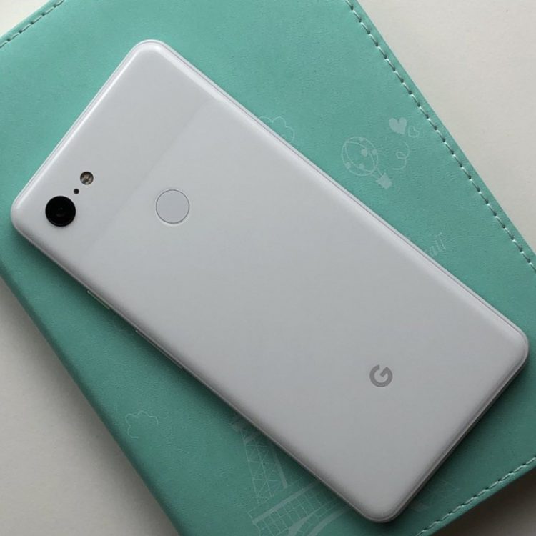 หลุดชุดใหญ่!! Google Pixel 3 XL เผยดีไซน์หมดเปลือกทั้งด้านหน้า ด้านข้าง ด้านหลัง พร้อมอุปกรณ์ที่แถมมาในกล่อง