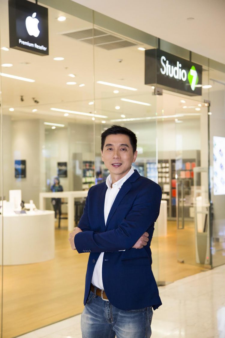 COM7 ทุ่ม 20 ล้านเปิดตัวแลนมาร์คไอทีแห่งใหม่ “BaNANA Mega Store” เอ้าท์เล็ตรวมสินค้าตกรุ่น,ตัวโชว์ และลดราคา Clearance แห่งแรกในประเทศไทย