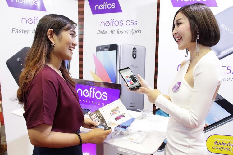 สมาร์ทโฟน Neffos โดนใจนักช้อปร่วมทดสอบ ทดลองใช้  ในงาน Thailand Mobile Expo 2018