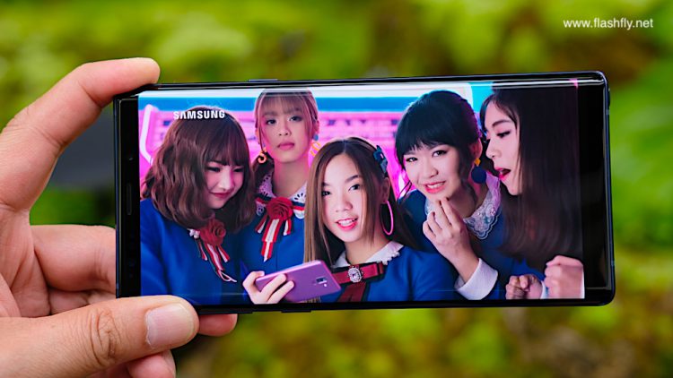 รีวิว Samsung Galaxy Note 9 มาพร้อม S Pen สุดล้ำใช้เป็นรีโมท กล้องคู่ 2 รูรับแสงพร้อม AI แบตอึด รองรับความจุ 1TB