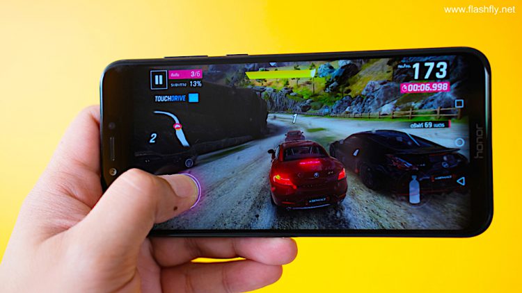 รีวิว Honor Play เกมมิ่งสมาร์ทโฟนราคาสุดประหยัดเล่นเกมได้แบบแฟลกชิป พร้อมระบบสั่น 4D พลังเสียงจัดเต็ม กล้องมี AI เพียง 9,990 บาท